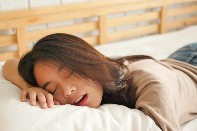 Warning Signs You’re Losing Shut-eye to Sleep Apnea