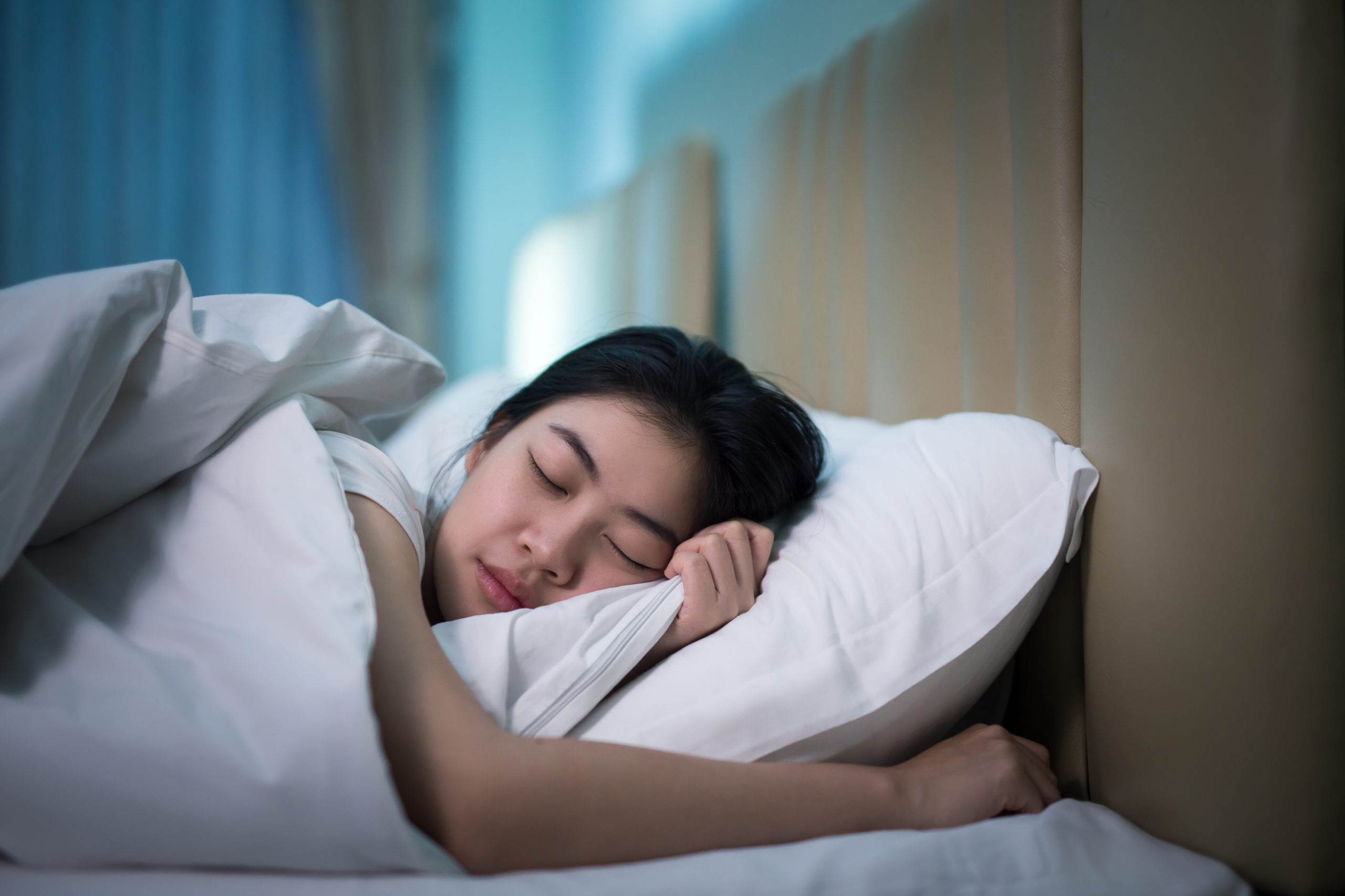 Ideal sleep pattern for adults, sleeping 8 hours a night